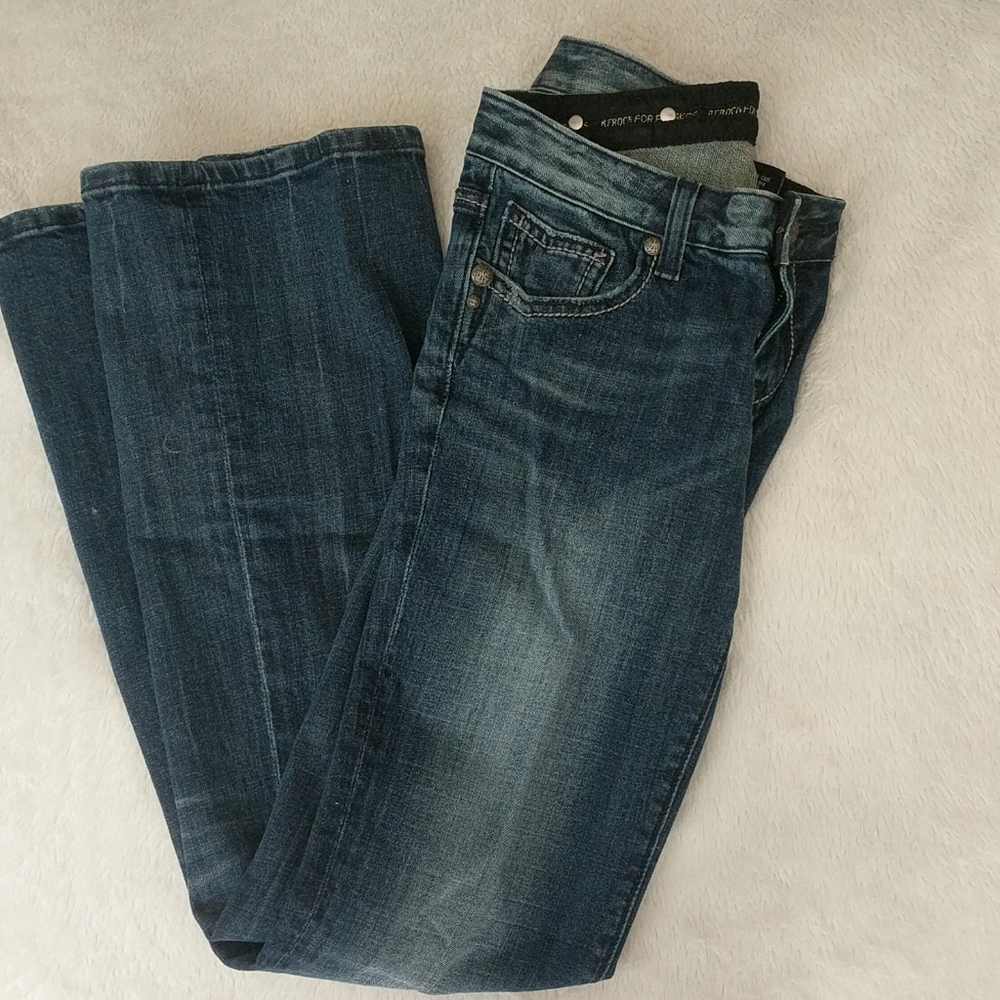 Jeans - Picture 3 of 3